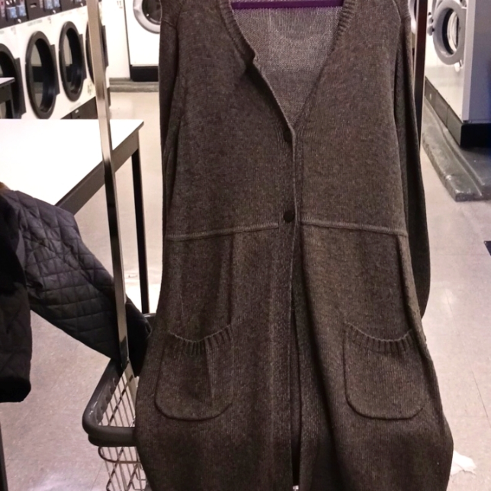 Final price b4 donation. Daisy Fuents. Sweater coat